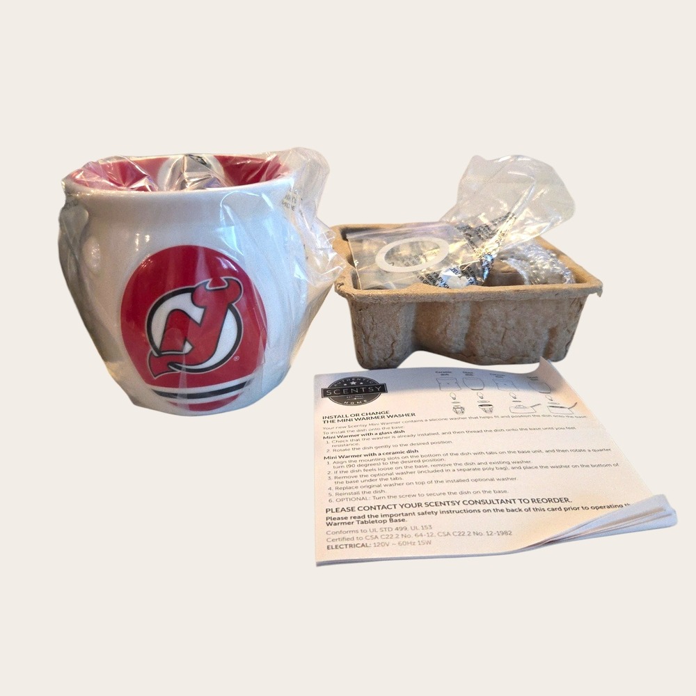 New Jersey Devils Scentsy Mini Warmer NHL Ceramic Plug-In Wax Warmer New - Picture 2 of 9